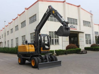 TH70小型輪式挖機